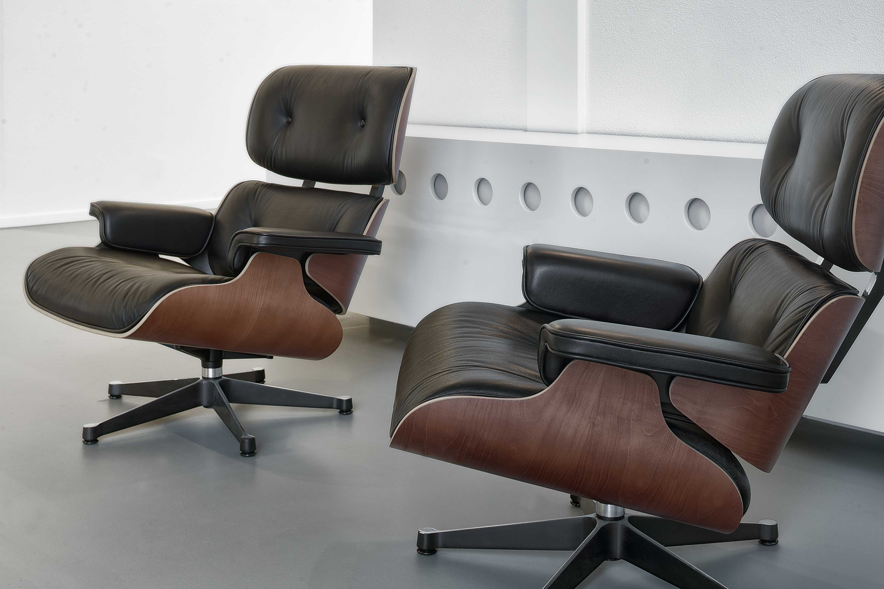 Design classics in FritsJurgens' head office - an inspiring work environment.jpeg